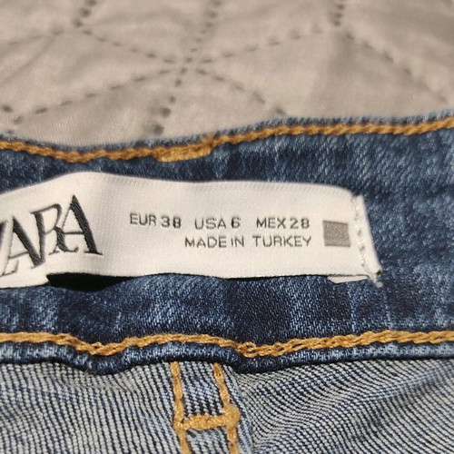 Zara high-waisted flare jeans size 38 like new, blue