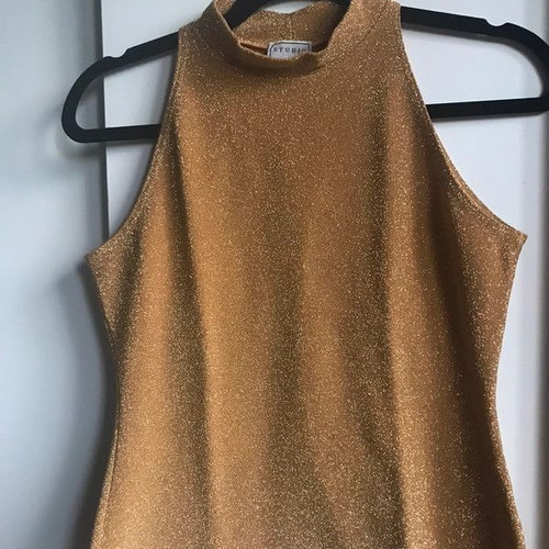 Women's cotton sleeveless top gold like new, halter style, size S