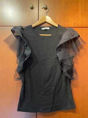 T-shirt with tulle sleeves like new, black, sizes S and M