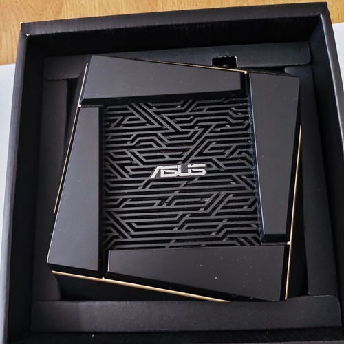 Router WiFi 6 ASUS AX6100 Tri-Band RT-AX92U like new