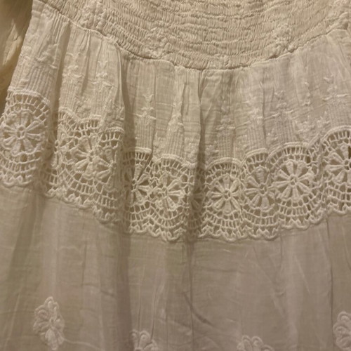 King Kong, white dress, size S, 70% cotton, 30% silk, with lining.
