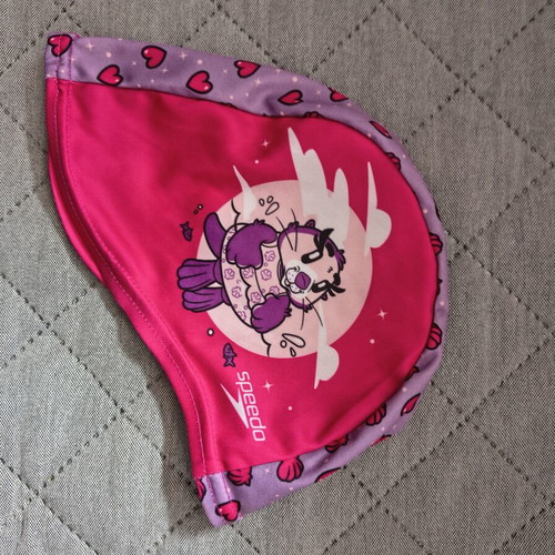 Swimming cap small size like new