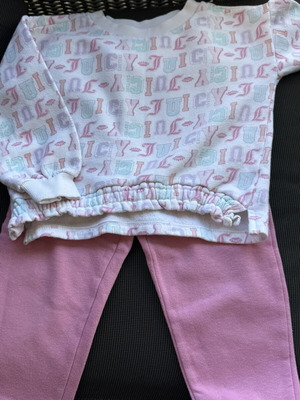 Juice Couture set for 4-year-old girls, like new, white and pink