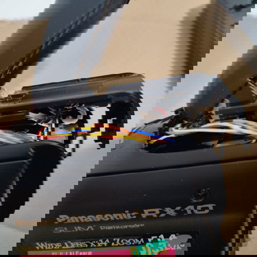 Κάμερα Panasonic Rx10eg μεταχειρισμένη, μη λειτουργική με φορτιστή