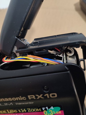 Κάμερα Panasonic Rx10eg μεταχειρισμένη, μη λειτουργική με φορτιστή