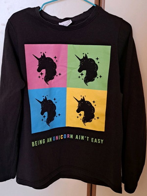 Zara blouse used with unicorn for 7 years old, black