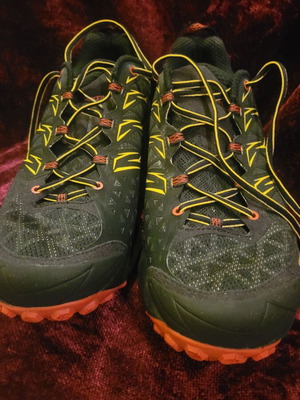 La Sportiva Akyra Trail Shoes Black Size 44.5 New