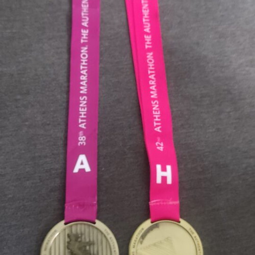 Marathon medals like new, authentic set of 2