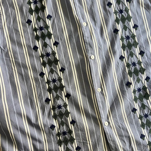 Striped shirt with embroidery XXL like new, turquoise