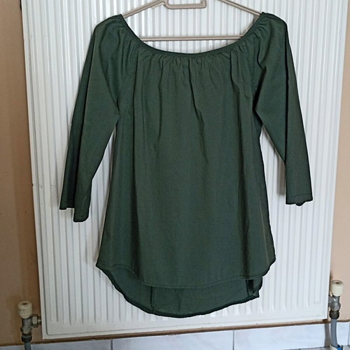 Long asymmetric blouse like new, medium large, cypress green