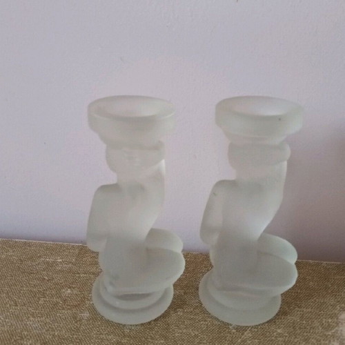 Vintage Frosted glass candlesticks like new, set of 2