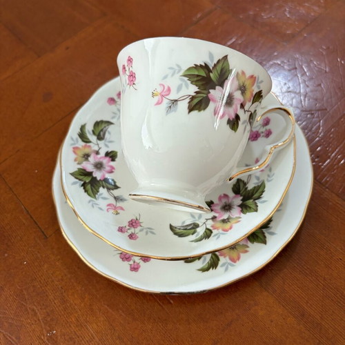 Queen Anne England cup with saucer and dessert plate like new