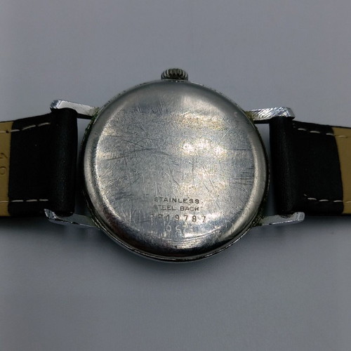 Technos mechanical wristwatch like new unisex, black and white