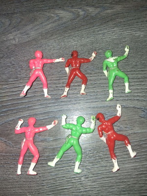 Power Rangers figures used