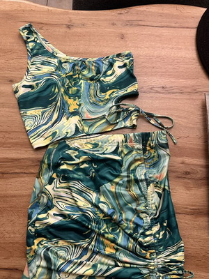 Shein colorful blouse and top set like new, size XS