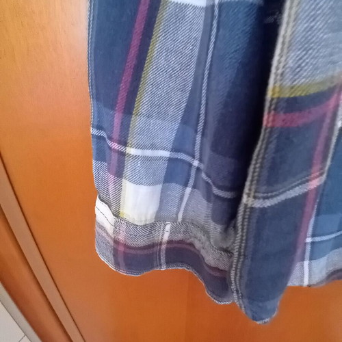 Gap men's shirt L like new, blue plaid