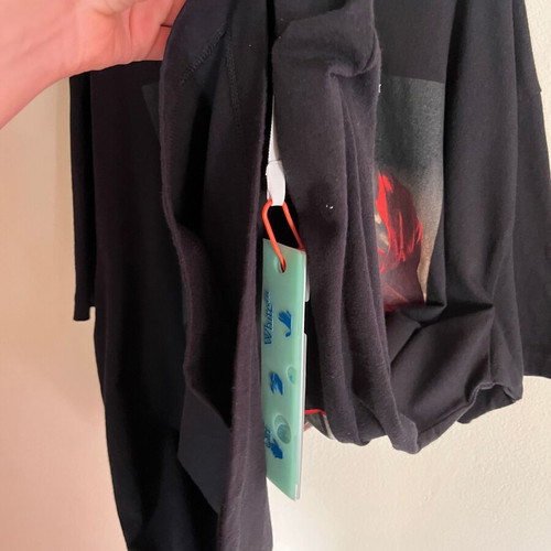 Off White top new, size XS, black, oversize fit