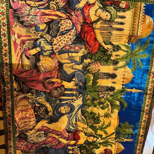 Velvet wall hanging new with beautiful design and vivid colors