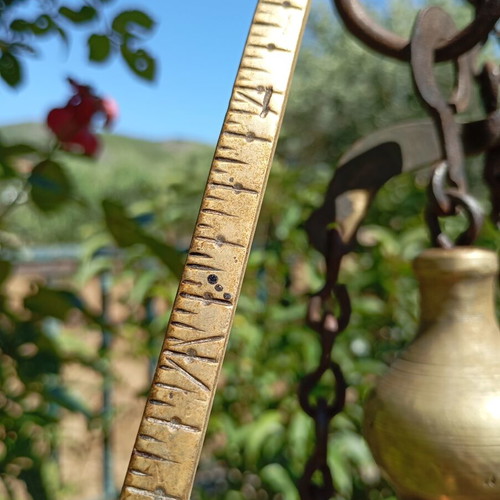 Metal Balance Scale used, 26cm plate diameter, 75cm height