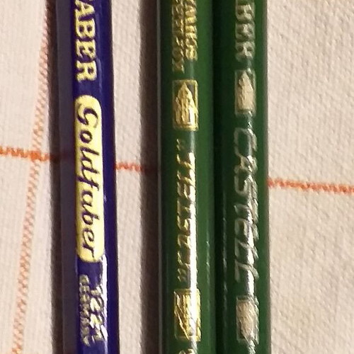 Faber collectible pencils like new, set of 36 pieces