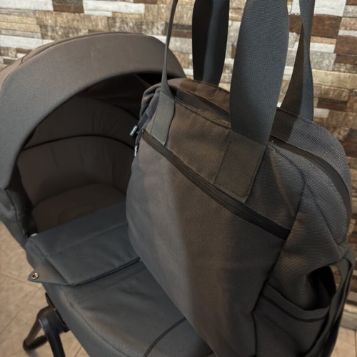 Inglesina Aptica XT stroller and carrycot 2-in-1 used