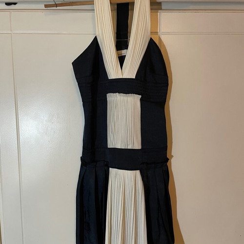 Pinko cocktail dress black cream pleated mini XS like new