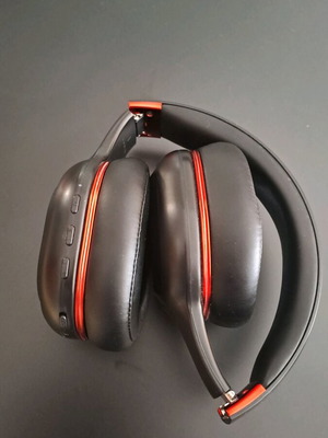 Gaming Headset Kofire UG-05 μεταχειρισμένο με 3D Surround ήχο και ασύρματη σύνδεση