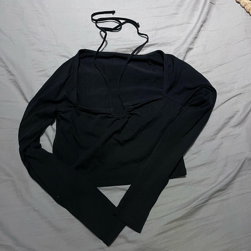 Stradivarius black top like new, size M