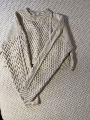 H&M White Cropped Women's Sweater like new, Size L