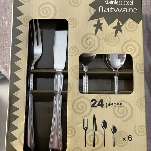 Cutlery set 24 pieces new