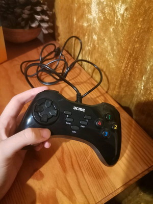 Acme GS05 Gamepad for PC used
