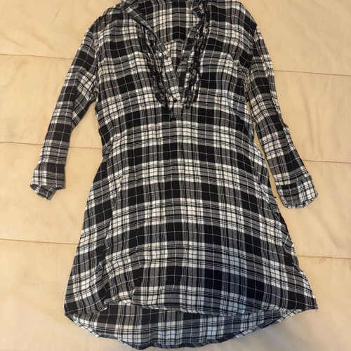 Dress like new, size M, black and grey