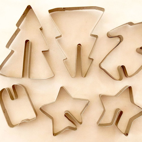 IKEA Christmas cookie cutters set used, 4 sizes