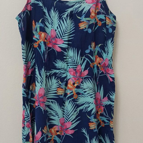 Tally Weijl summer dress like new, floral, elastic waist, size M