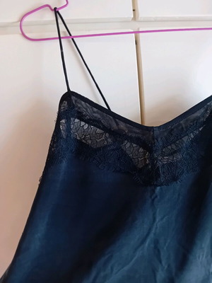 Zara blouse like new, size S, black and grey