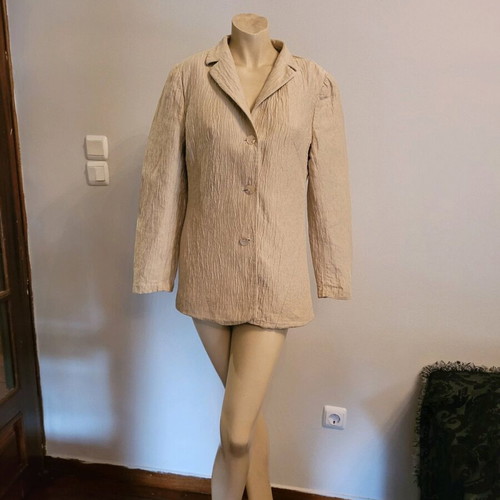 Valentino women's blazer used, cream, size small