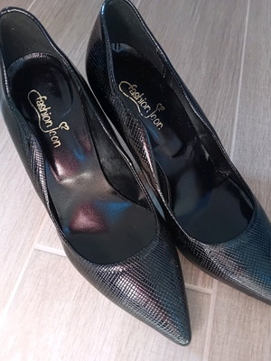 Fashion Icon black pumps size 37 new