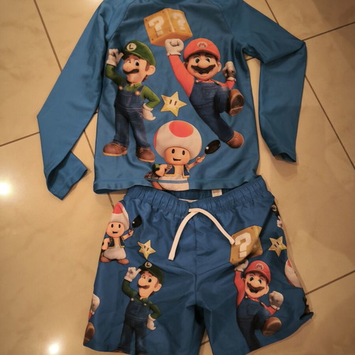 H&M Super Mario παιδικό σετ μαγιό μέγεθος 122/128 σαν καινούργιο, μπλε