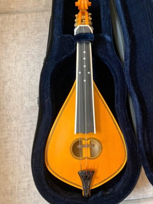 Cretan lyra handmade, new with bow and case