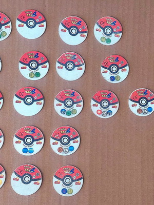 Pokemon Taz collectible set of 19 vintage tokens