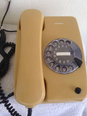 Siemens phone used, mustard color, working