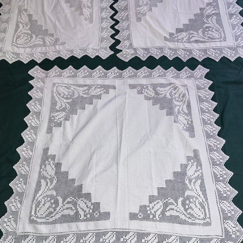 Vintage 60s Set of 3 Handmade Tablecloth and Doilies with Filet Lace Tulips