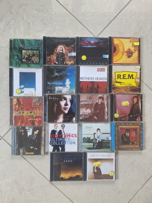 Music CDs used from various artists in very good condition