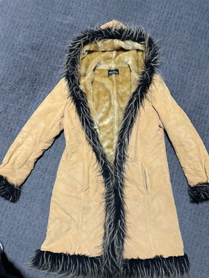 Women's suede coat used with fur lining and hood