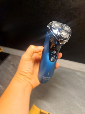 Taurus wireless electric shaver new, model 3 IPX7