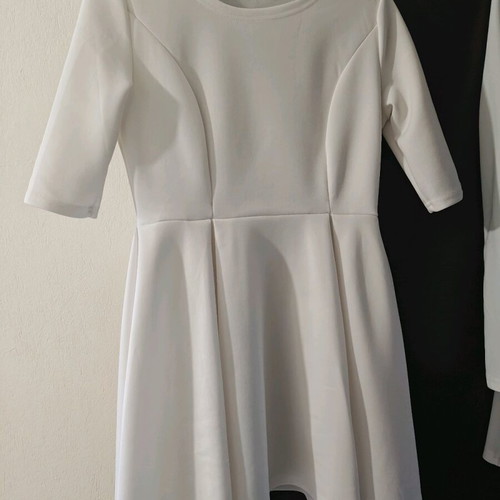 White mini dresses like new, set of 2 pieces