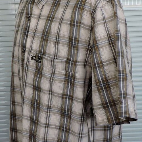 Jack Wolfskin men's beige check shirt, XL, short sleeve