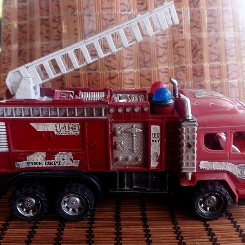 Fire truck toy