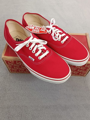 Vans Authentic κλασικά κόκκινα sneakers από καμβά καινούργια, ανδρικό νούμερο 44