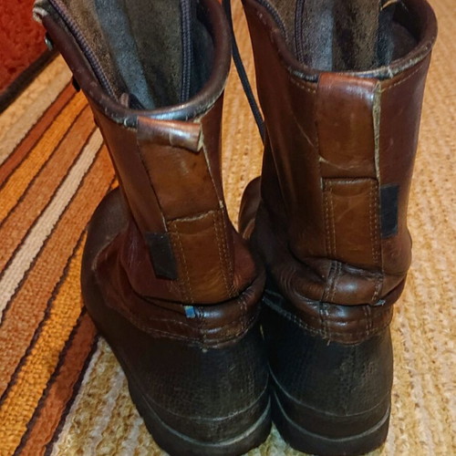 Lundhags boots like new, size 42, genuine leather